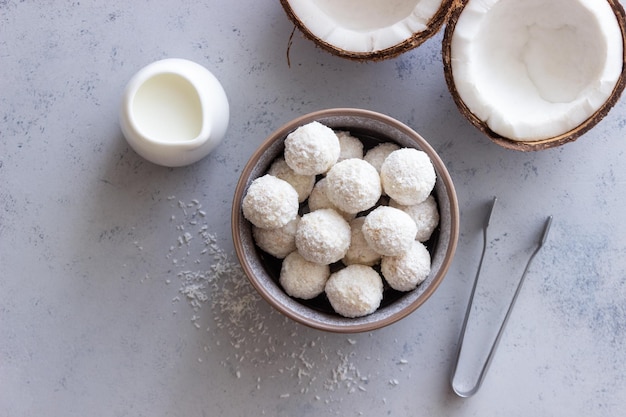 Dulces o galletas de coco Postre Coco Comida vegetariana