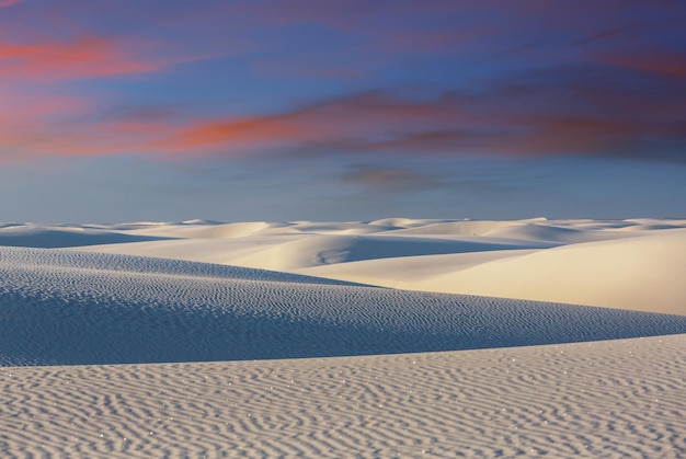 dunas de arena blanca