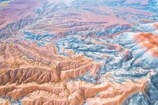 Dunas de arena coloridas de Ankara desde la vista aérea