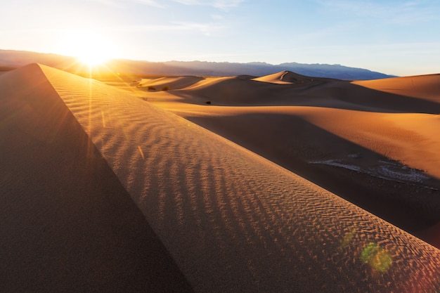 Foto dunas de arena en el parque nacional valle de la muerte, california, ee.