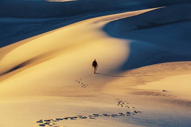 Foto dunas de arena en el parque nacional valle de la muerte, california, ee.