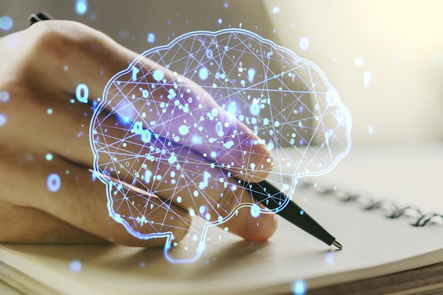 Dupla exposição do símbolo criativo de inteligência artificial com mão de homem escrevendo no notebook em segundo plano Redes neurais e conceito de aprendizado de máquina
