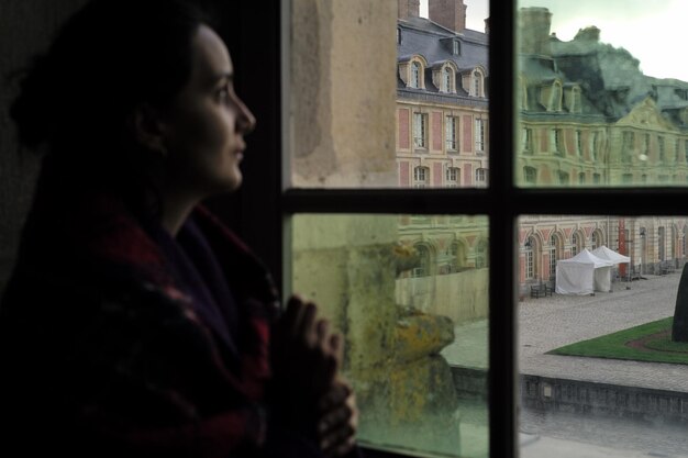 Foto durchs fenster schauen