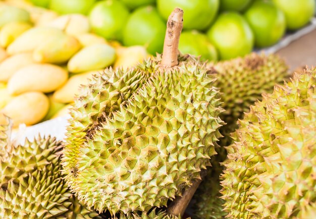 Durian auf dem Markt.