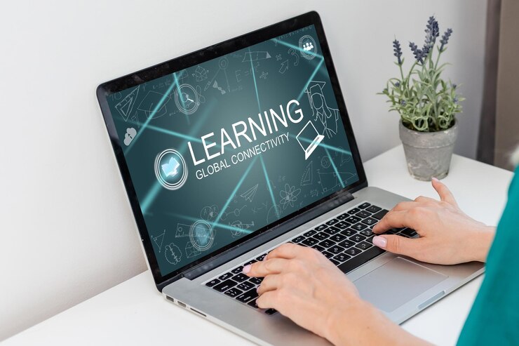 Foto e-learning y educación en línea para estudiantes y concepto universitario. interfaz gráfica que muestra la tecnología del curso de formación digital para que las personas realicen aprendizaje remoto desde cualquier lugar.