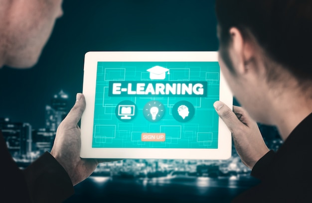 E-learning para estudiantes y concepto universitario