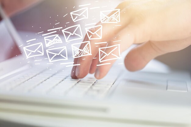 E-Mail-Marketing und Newsletter-Konzept