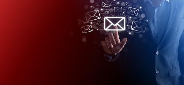 E-Mail-Marketing und Newsletter-KonzeptKontaktieren Sie uns per E-Mail-Newsletter und schützen Sie Ihre persönlichen Daten vor Spam