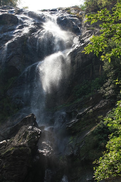 é uma cachoeira linda