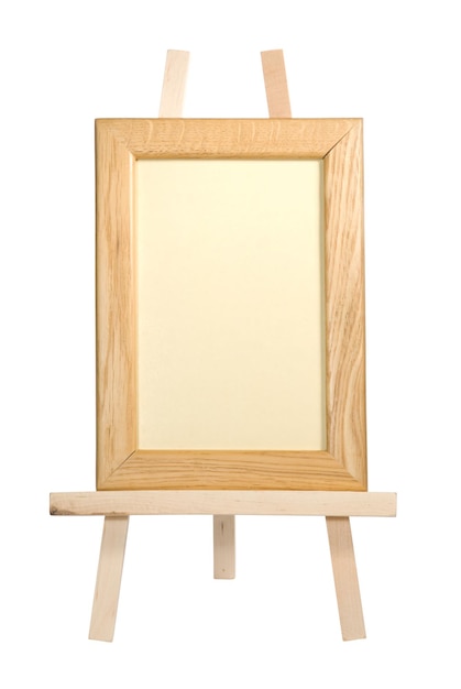 Easel mit Holzrahmen auf weißem Boden