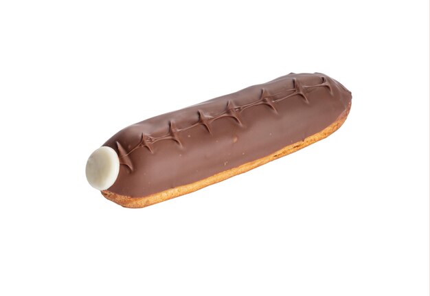 Eclair hecho a mano aislado sobre fondo blanco