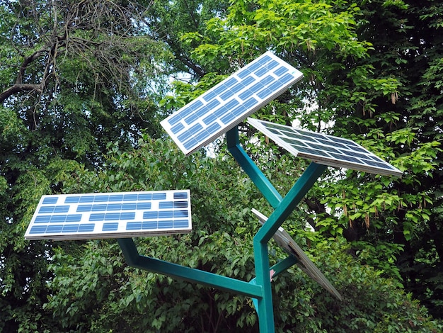 Eco celda solar enegry verde en un parque