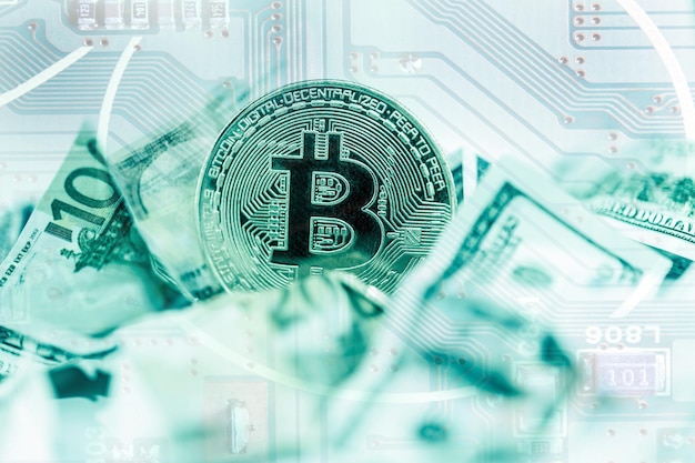 La economía tiende a la moneda digital virtual y al concepto de comercio de inversión financiera. Fondo de finanzas abstracto de criptomoneda Bitcoin.
