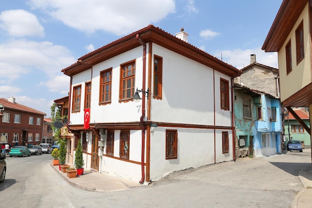 Edifício antigo na cidade de Eskisehir