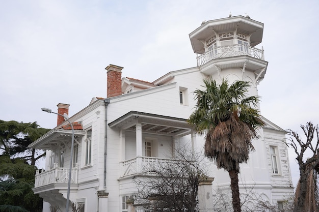 Edificio antiguo en Buyuk Ada Estambul Turkiye