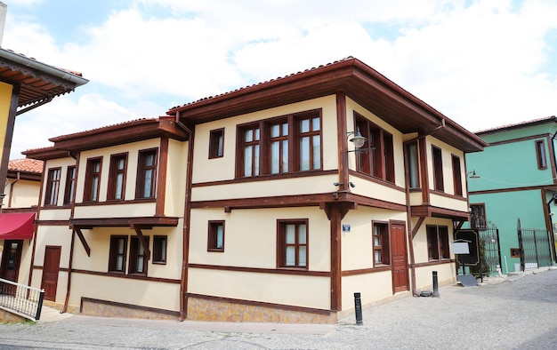 Edificio antiguo en la ciudad de Eskisehir