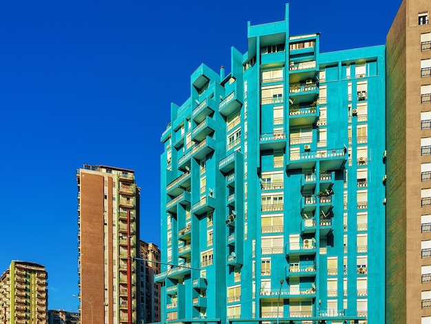 Edificio de apartamentos residenciales de Palermo, Sicilia, Italia