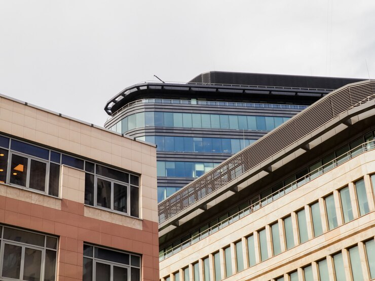 Foto edificio de cristal moderno rascacielos en la ciudad