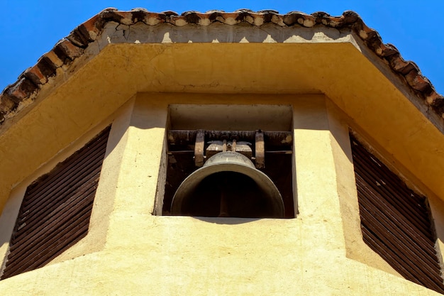 Edifício da igreja do antigo templo histórico do cristianismo