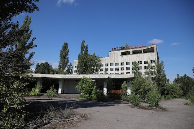 Edificio del hotel en la ciudad de Pripyat en la zona de exclusión de Chernobyl Chernobyl Ucrania