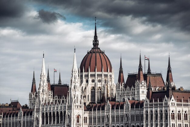 El edificio del Parlamento en Budapest, Hungría