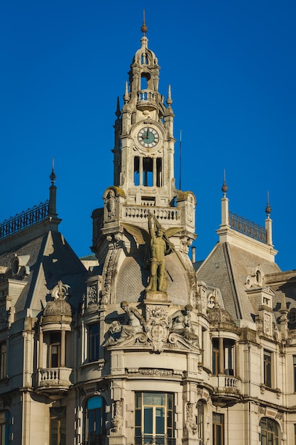 Edifício renascentista com torre