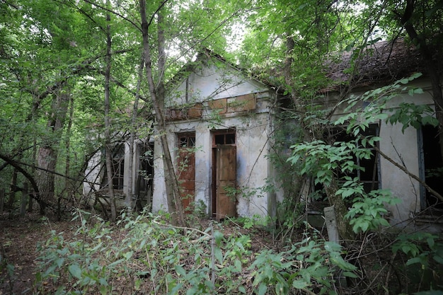 Edificio en la zona de exclusión de Chernobyl Ucrania