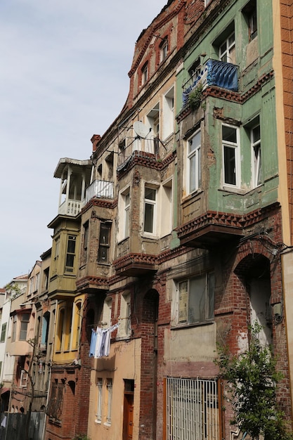 Edifícios antigos no distrito de Balat Istambul