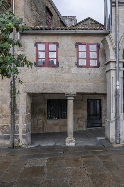 Edifícios de pedra característicos das cidades marítimas galegas, cidade velha de Pontevedra Galiza, Espanha