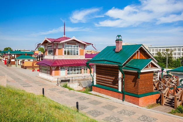 Edificios históricos en el centro de Irkutsk en Rusia