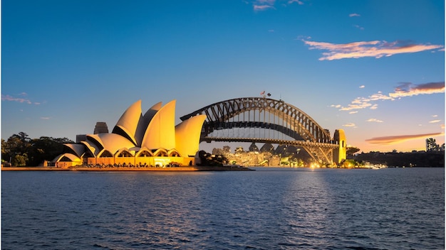 Edifícios icônicos do mundo Ópera de Sydney com pôr do sol