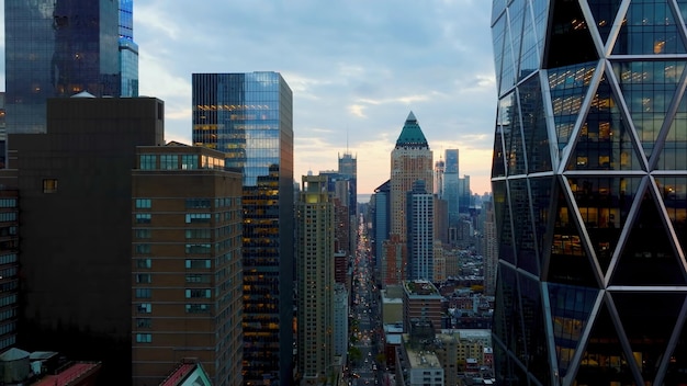 Foto edificios modernos en la ciudad contra el cielo