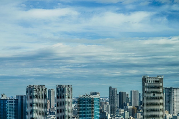 Foto edifícios na cidade contra o céu