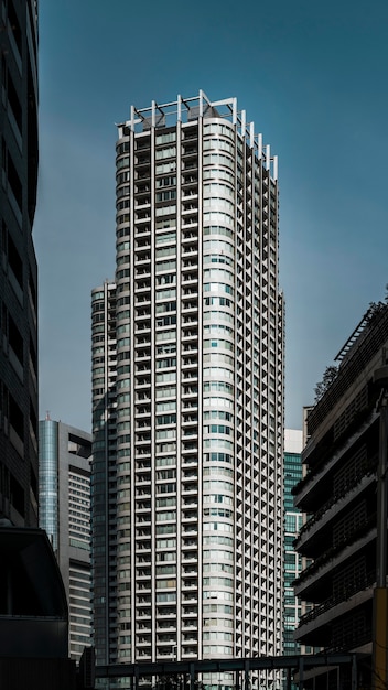 Foto edificios de oficinas posmodernos con fachada de vidrio