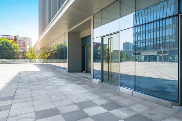 Foto edificios de oficinas vacías en un centro financiero