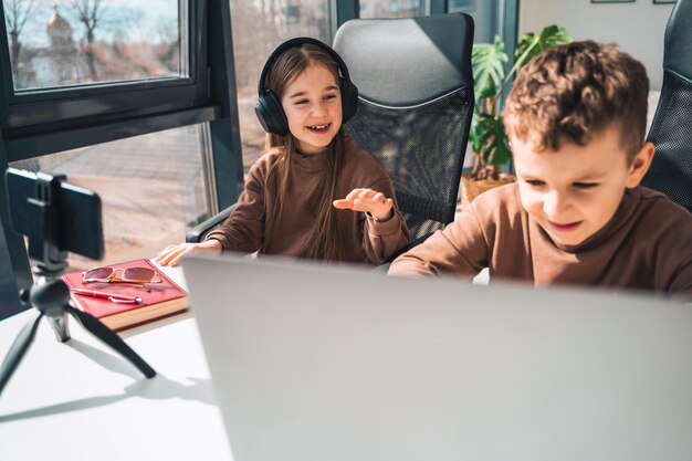 Educación a distancia