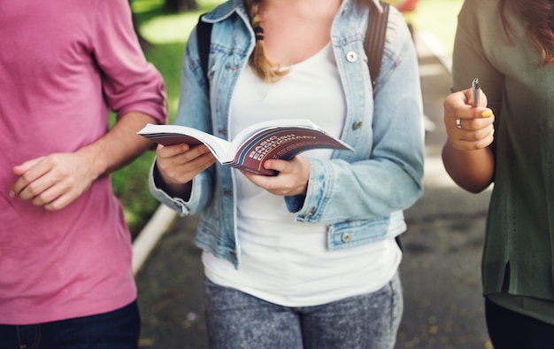 Educación Estudiantes Gente Conocimiento Concept