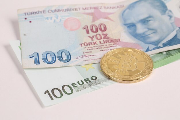 Efectivo Multi Euro Dolar Diferentes tipos de billetes de nueva generación bitcoin