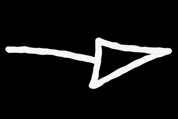Foto efecto de dibujo aislado en fondo negro marcando elementos de diseño dibujados a mano dirección del pincel de tinta