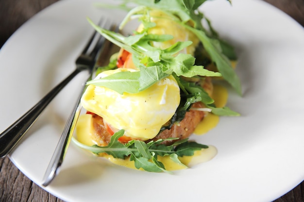 Egg benedict