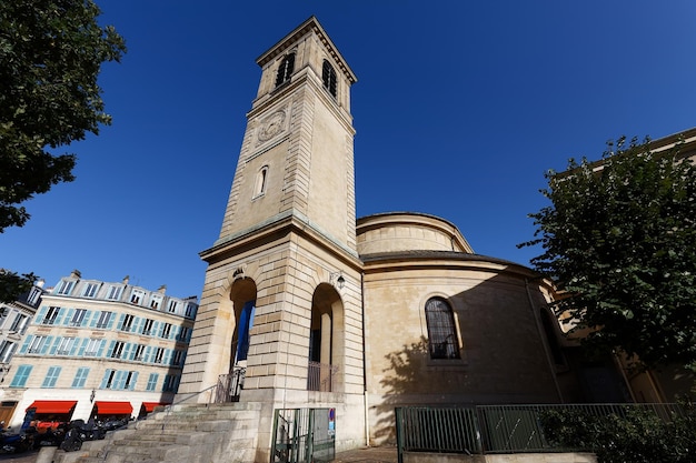 La Eglise Saint Germain ha sobrevivido al reinado de muchos reyes y ha visto muchas reelaboraciones a lo largo de los siglos Saint Germain en Laye Francia