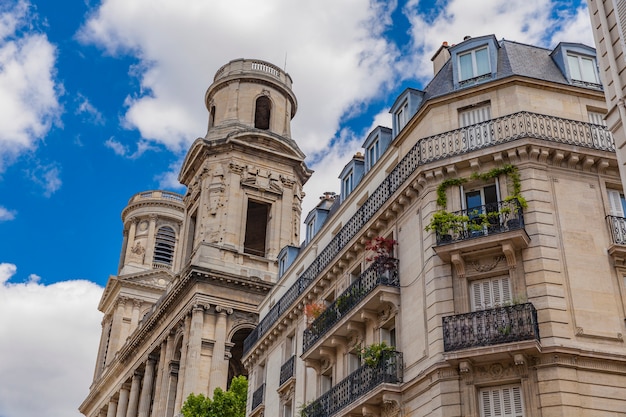 Eglise Saint-Sulpice en París, Francia