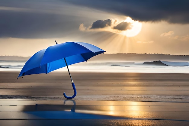 Ein blauer Regenschirm steht an einem Strand unter bewölktem Himmel.