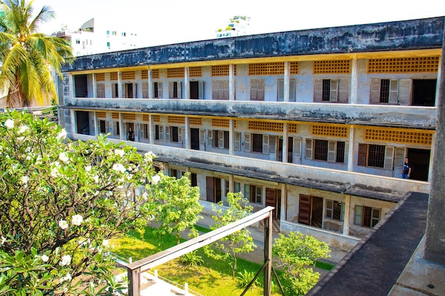 Ein Blick auf das Völkermordmuseum Tuol Sleng in Phnom Penh, Kambodscha