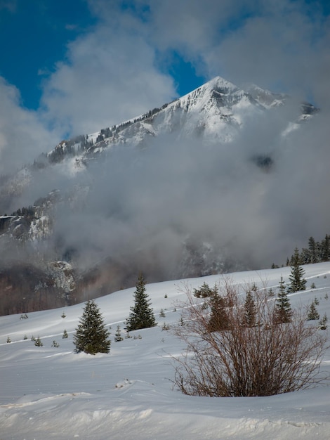 Ein Blick auf die Berge in der Nähe von Ouray, Colorado.