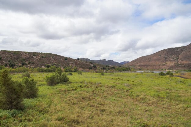 Ein Blick auf die Berge von der Ranch.