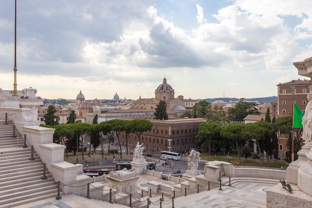 Ein Blick auf die Piazza Venezia in Rom Italien