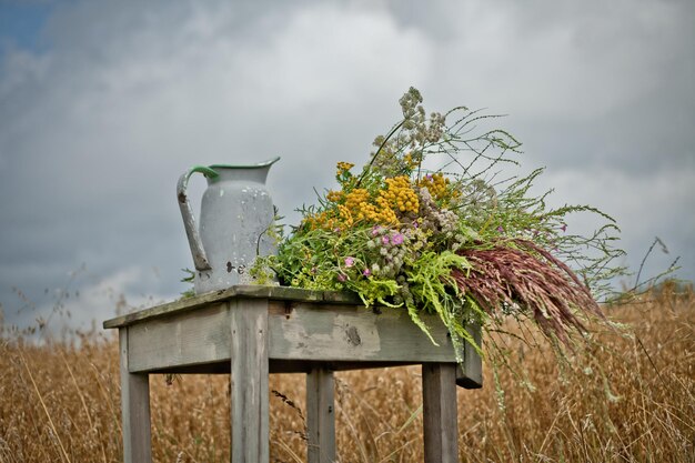 Ein Bouquet aus Wildblumen