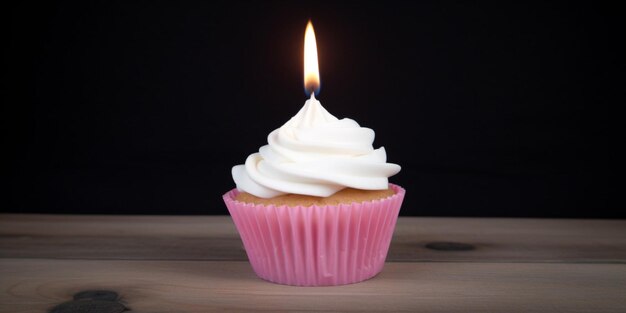 Foto ein cupcake mit einer kerze darauf