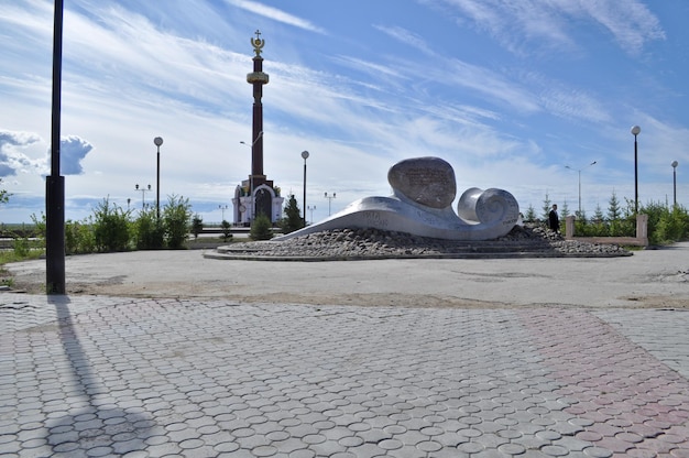 Ein Denkmal zu Ehren der Gründung der Stadt Jakutsk